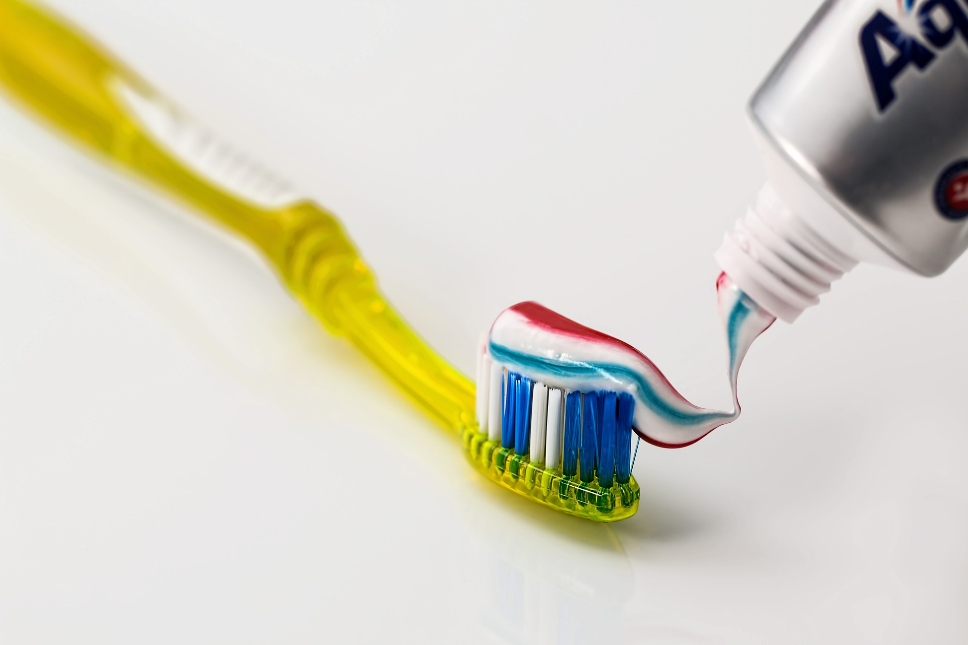 Jak często myć zęby? Jak dbać o jamę ustną?